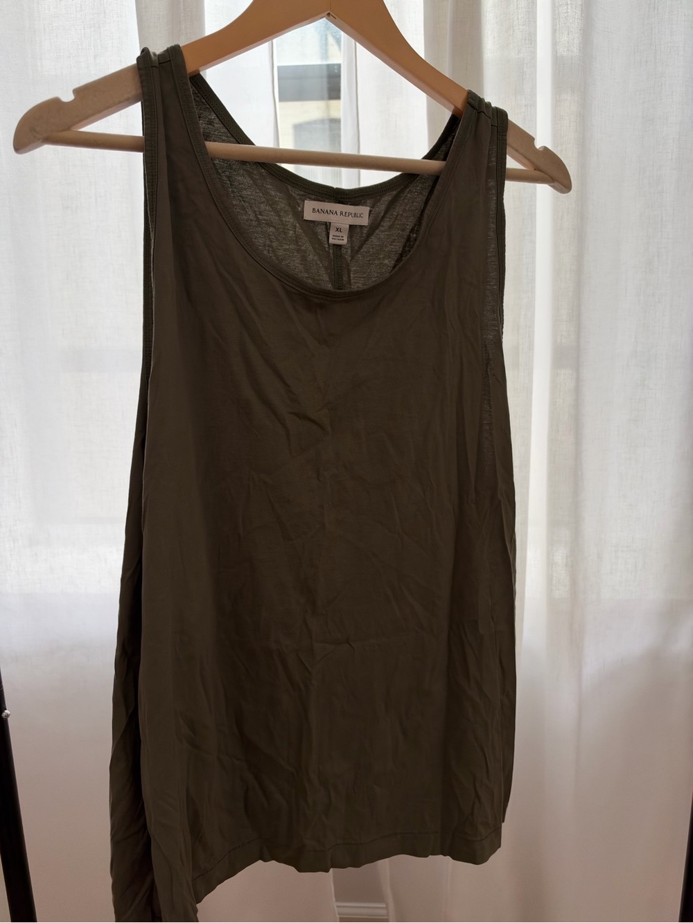 Banana Republic Men’s Olive Green Tank Top